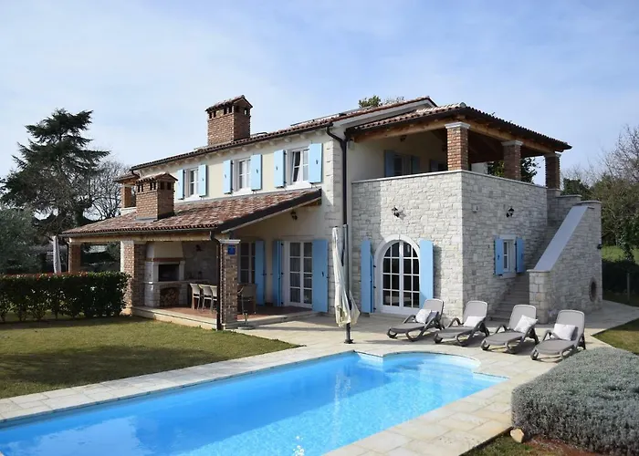 Pomegrana Tar-Vabriga